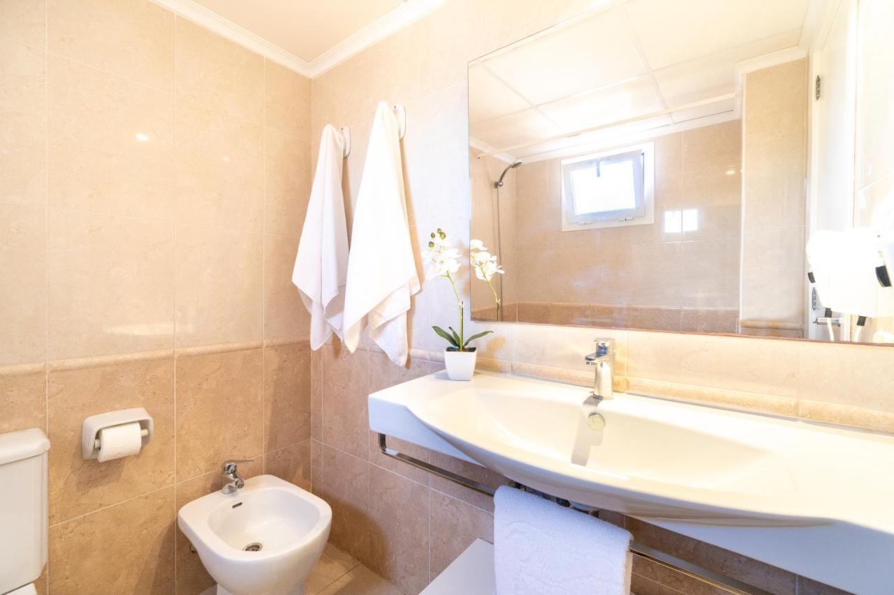 Aparthotel Ciudad Laurel Cala Millor  Room photo