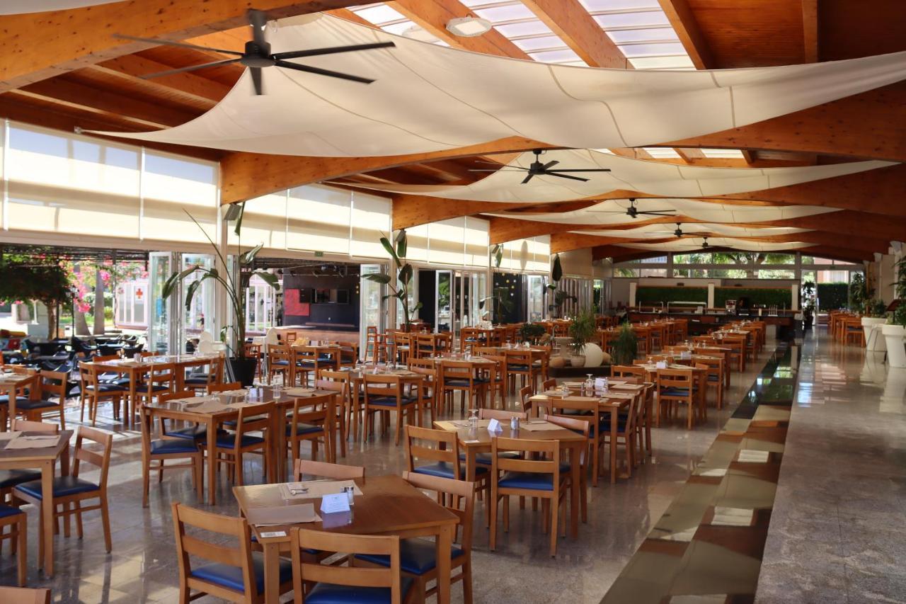 Aparthotel Ciudad Laurel Cala Millor  Exterior photo