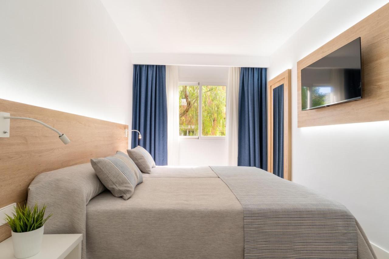 Aparthotel Ciudad Laurel Cala Millor  Exterior photo