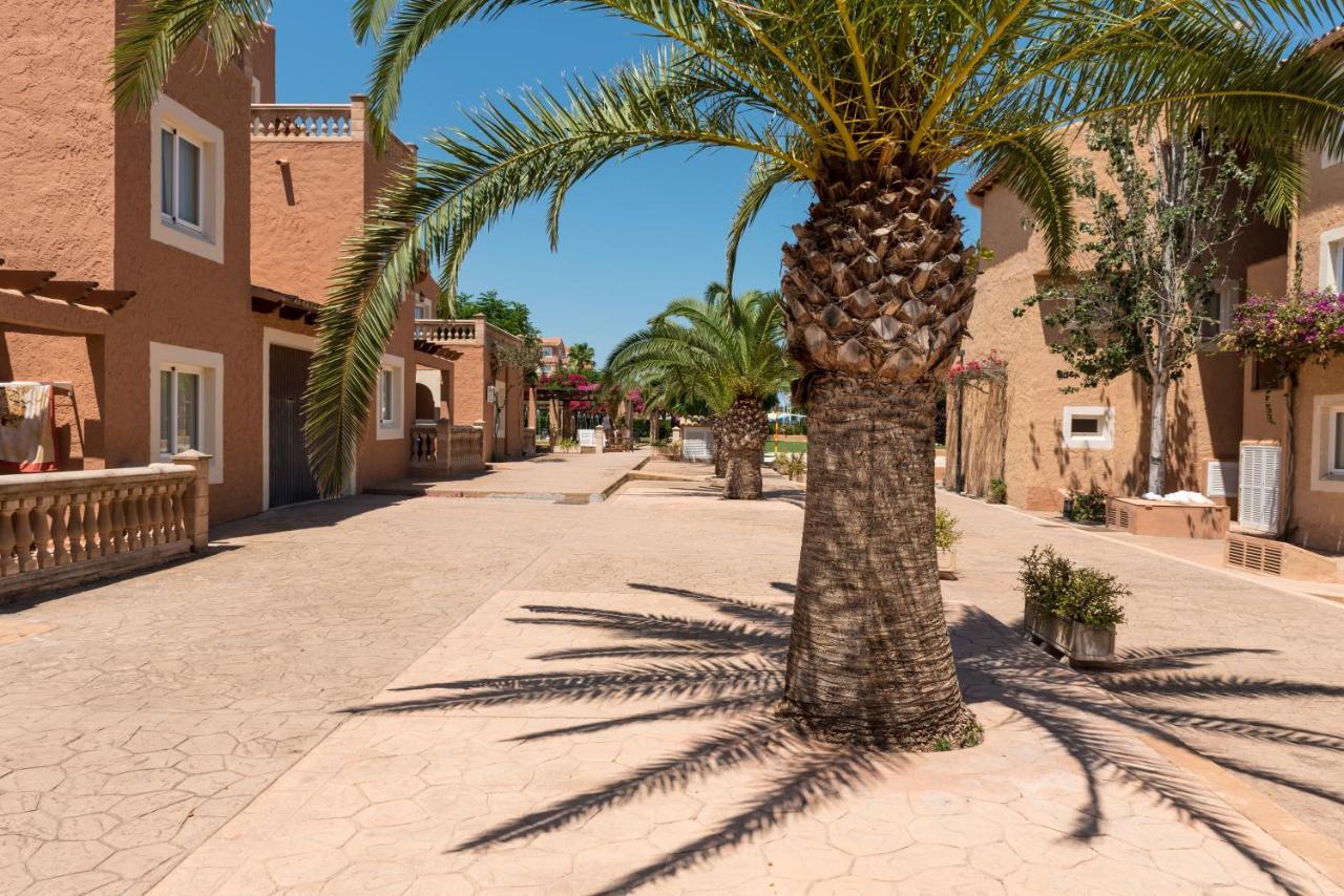 Aparthotel Ciudad Laurel Cala Millor  Exterior photo