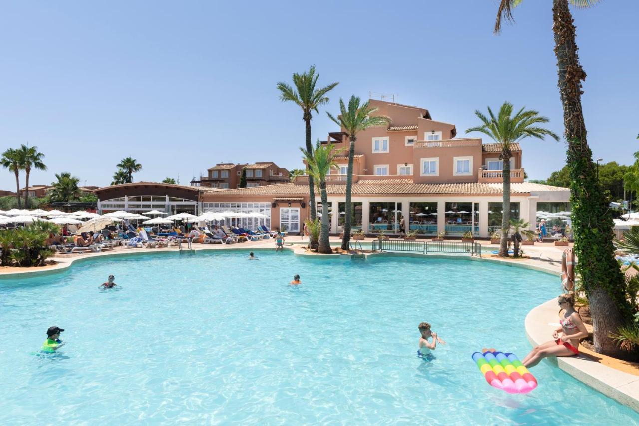 Aparthotel Ciudad Laurel Cala Millor  Exterior photo