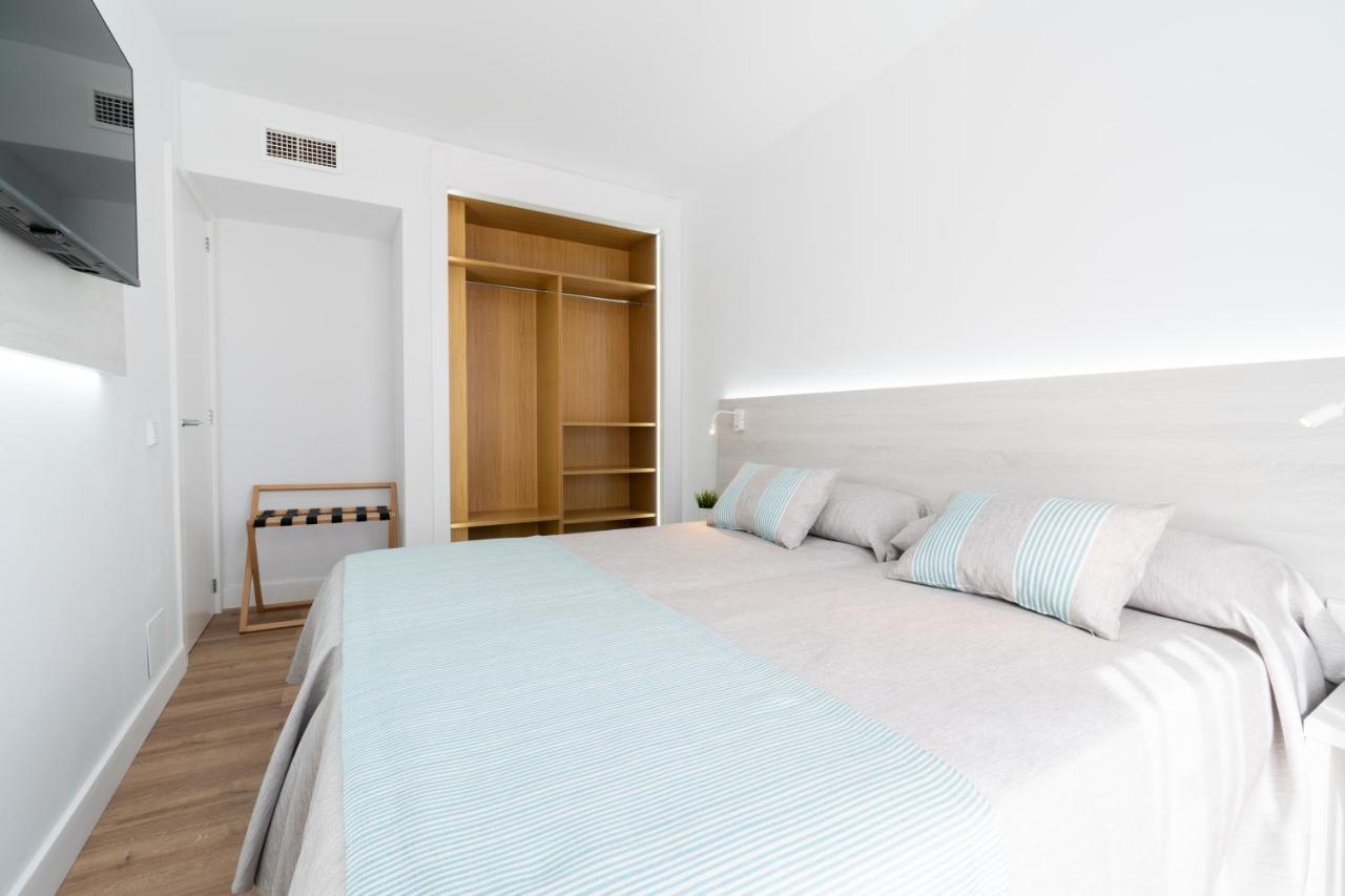Aparthotel Ciudad Laurel Cala Millor  Exterior photo